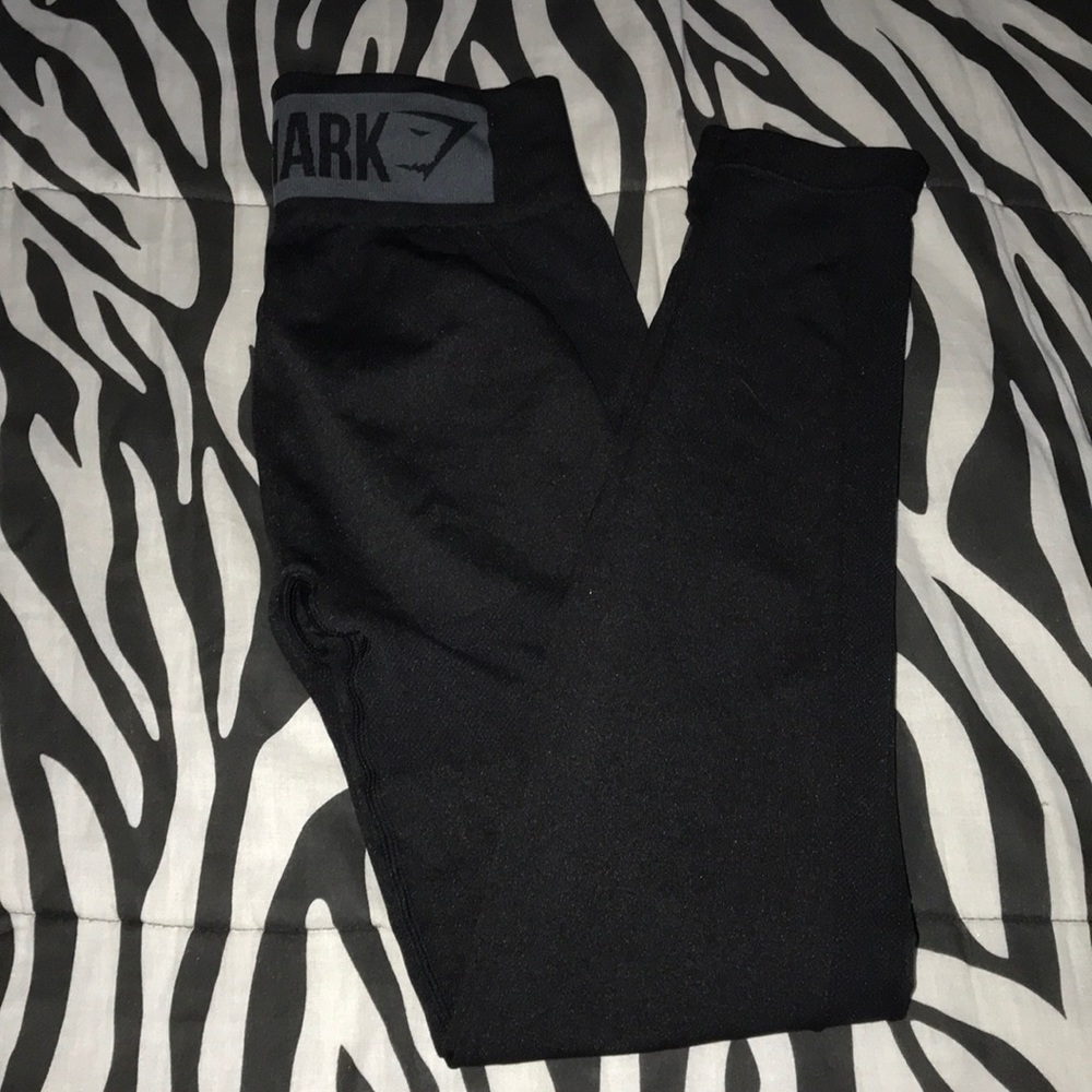 SOLD TO @EMRS95 // SMALL
